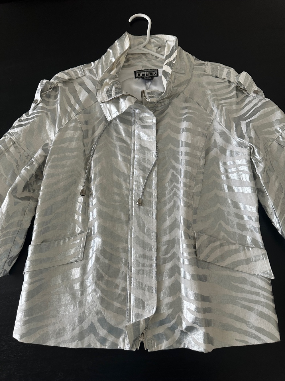 berek statement Silver Zebra-Pattern Trench Coat